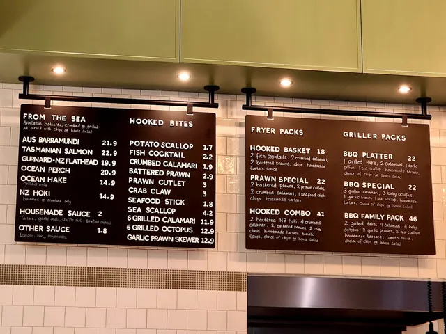 Hooked and Harvest menu board